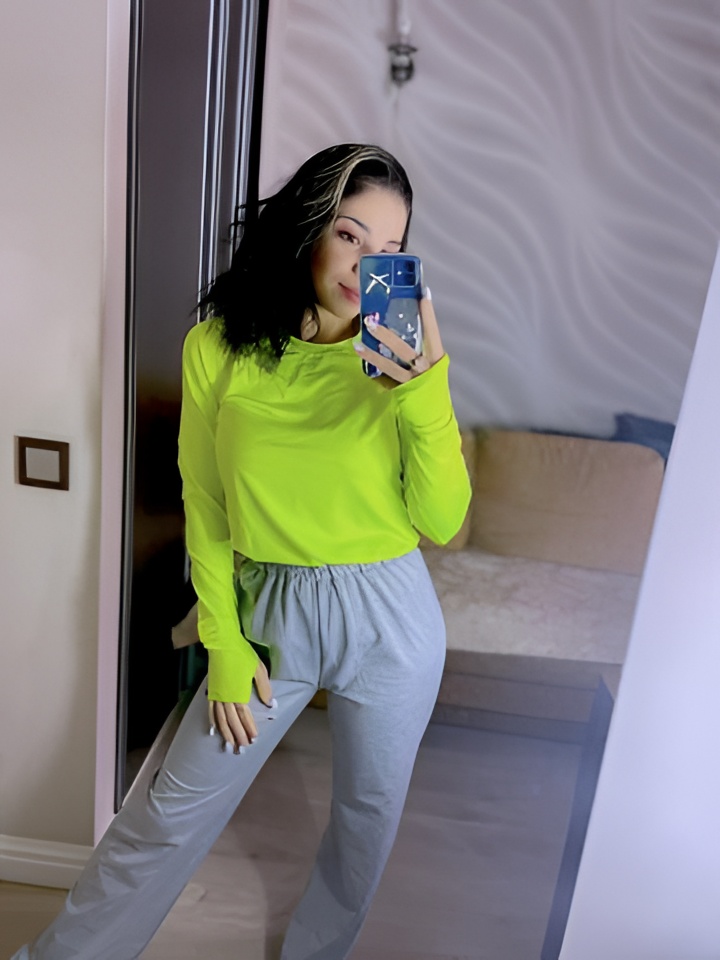 Дарья привлекальеная девушка из Мелеуза цена от 1500 руб