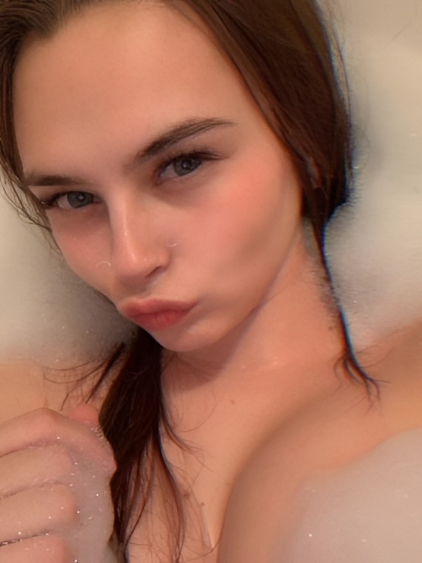 Камилла фото 2