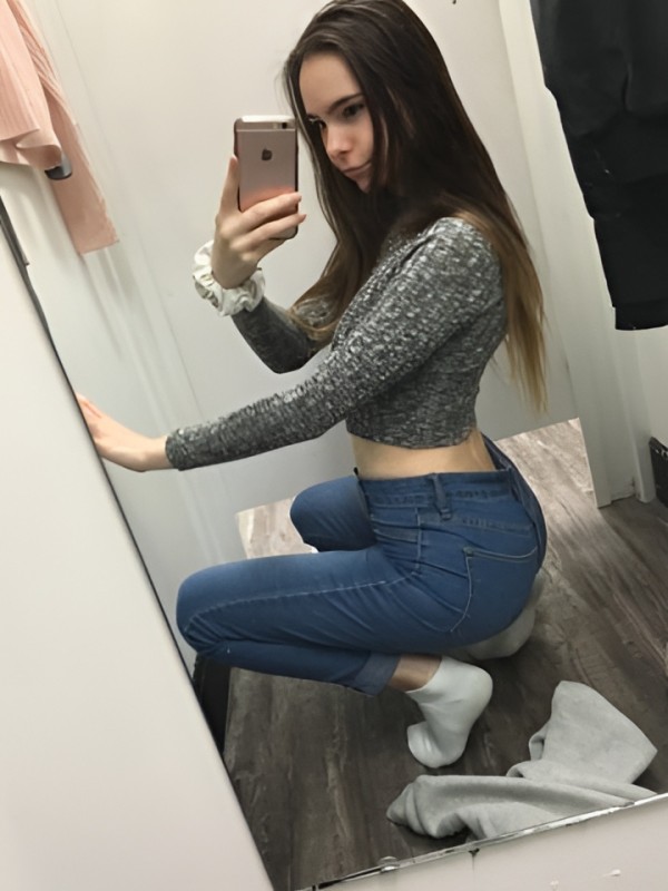 Нелли привлекательная девушка из Мелеуза цена от 3000 руб