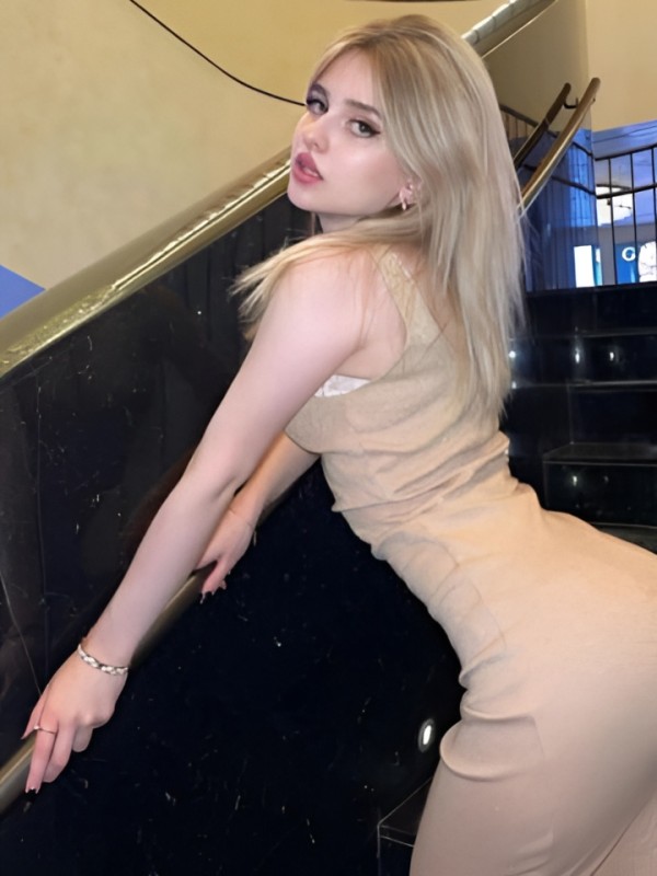 Василиса привлекательная девушка из Мелеуза цена от 2000 руб