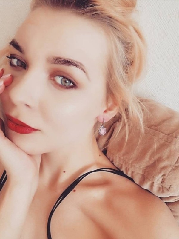 Ольга привлекательная девушка из Мелеуза цена от 3500 руб